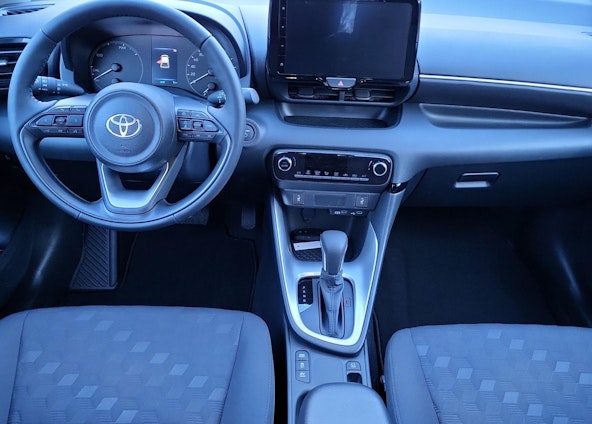 Vehicle image 13 Vehicle image 13