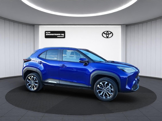 Vehicle image 3 Vehicle image 3