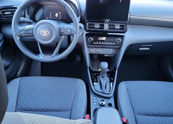 Vehicle image 13 Vehicle image 13