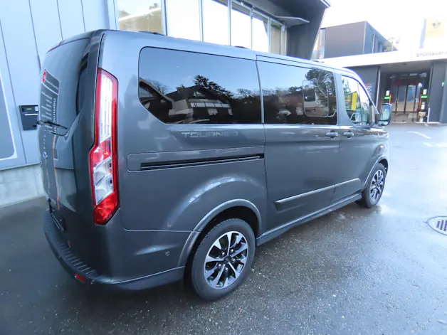 Ford Tourneo C Bus 320 L1 2.0 TDCi 185 Sport