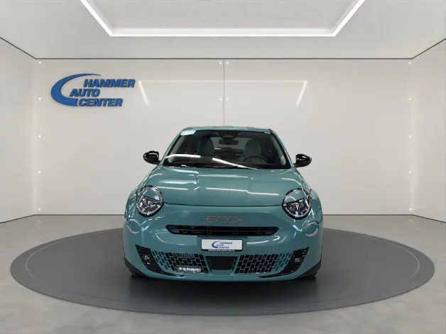 Fiat 600 1.2 Hybrid Swiss Edition