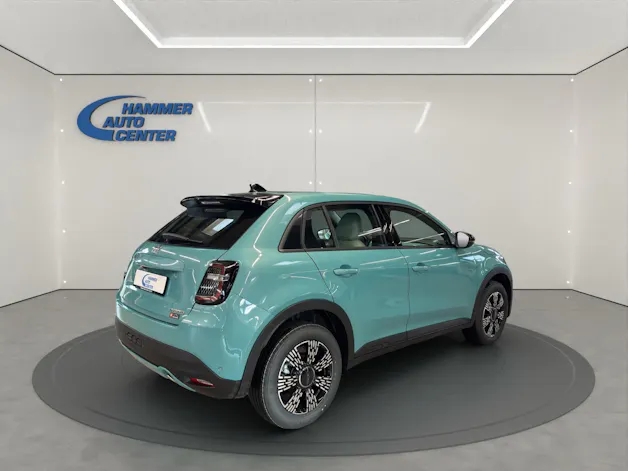 Fiat 600 1.2 Hybrid Swiss Edition