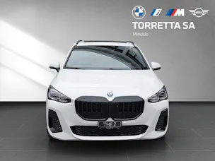 BMW 230e xDrive paddles Active Tourer