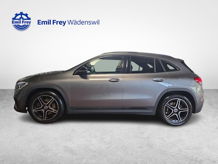 Vehicle image MERCEDES-BENZ GLA 250