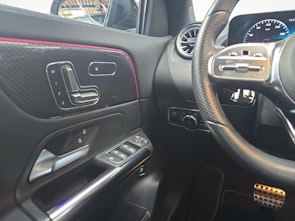 Vehicle image MERCEDES-BENZ GLA 250 AMG Line 4matic