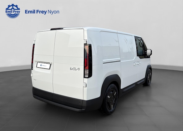 Vehicle image 5 Vehicle image 5