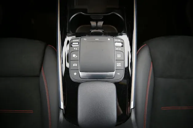 Mercedes-Benz GLB 250 AMG Line 4matic