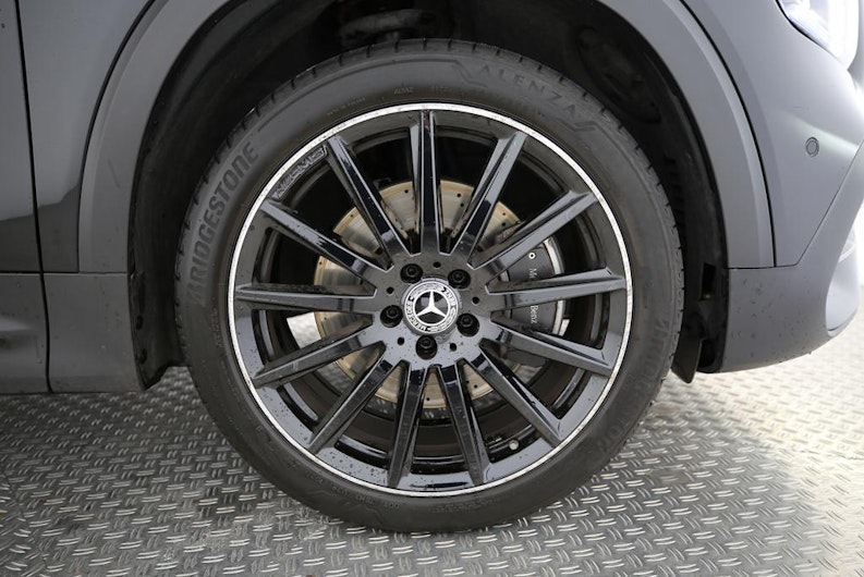 Fahrzeugbild MERCEDES-BENZ GLB 250