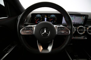 Vehicle image MERCEDES-BENZ GLB 250 AMG Line 4matic