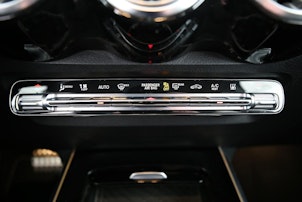 Vehicle image MERCEDES-BENZ GLB 250 AMG Line 4matic