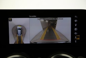 Vehicle image MERCEDES-BENZ GLB 250 AMG Line 4matic