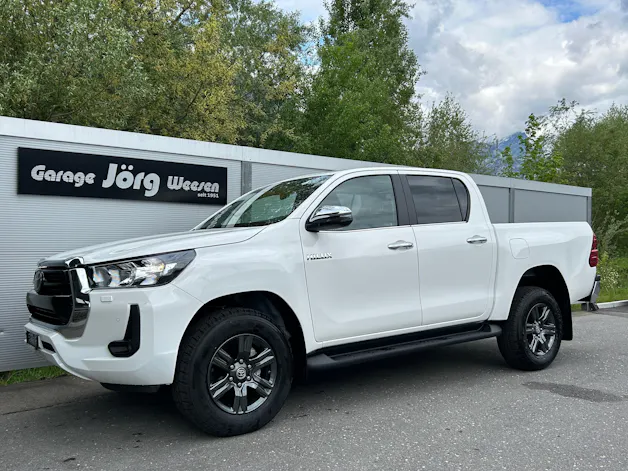 Toyota Hilux Double Cab.-Pick-up 2.4 D-4D 150 Style