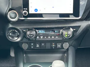 Toyota Hilux Double Cab.-Pick-up 2.4 D-4D 150 Style