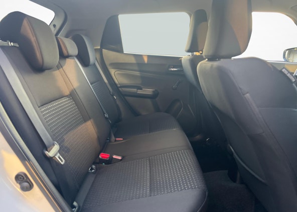 Vehicle image 10 Vehicle image 10