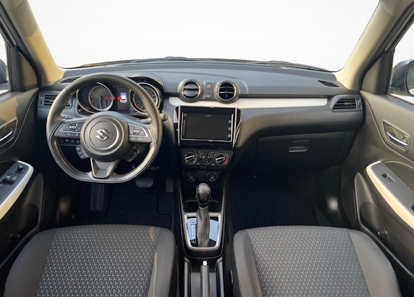 Vehicle image 8 Vehicle image 8