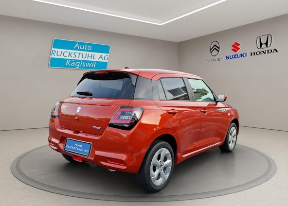 Vehicle image 3 Vehicle image 3