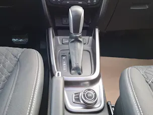 Suzuki Vitara 1.4 T Sakura Top Hybrid 4x4