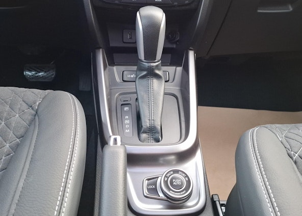 Vehicle image 10 Vehicle image 10