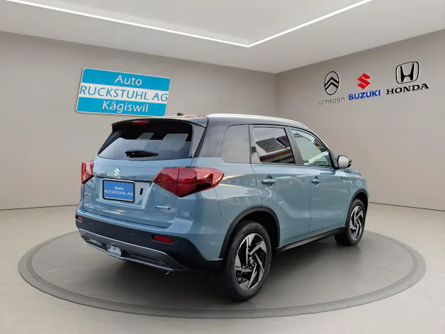 Suzuki Vitara 1.4 T Sakura Top Hybrid 4x4