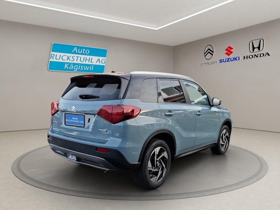 Vehicle image 3 Vehicle image 3