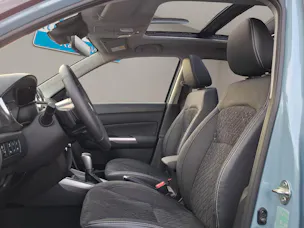 Suzuki Vitara 1.4 T Sakura Top Hybrid 4x4