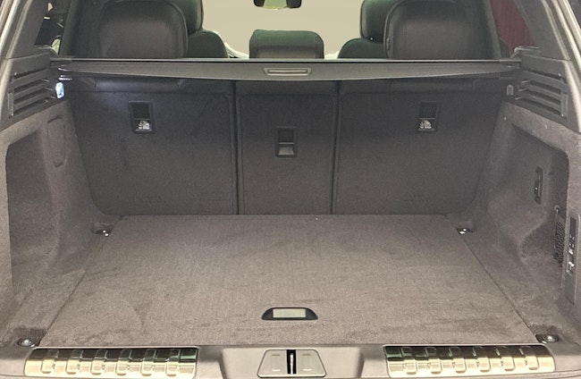 Vehicle image 11 Vehicle image 11