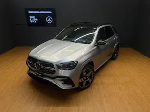 Mercedes-Benz GLE 350 de 4M - AMG / DISTRONIC / 360 Grad Kamera / Panorama-Dach / Memory
