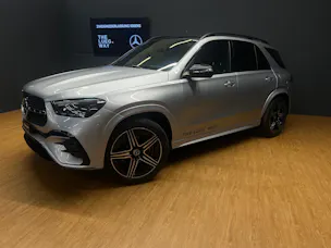 Mercedes-Benz GLE 350 de 4M - AMG / DISTRONIC / 360 Grad Kamera / Panorama-Dach / Memory