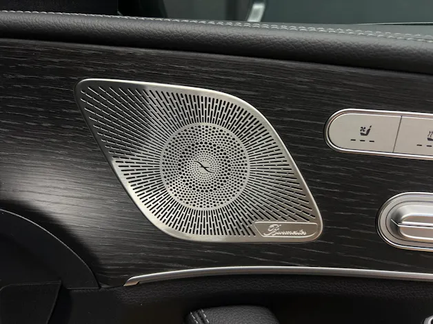 Mercedes-Benz GLE 350 de 4M - AMG / DISTRONIC / 360 Grad Kamera / Panorama-Dach / Memory