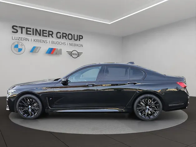 BMW 750i xDrive Steptronic