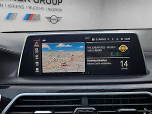 BMW 750i xDrive Steptronic