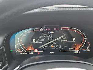 BMW 750i xDrive Steptronic