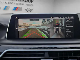 BMW 750i xDrive Steptronic