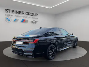 BMW 750i xDrive Steptronic