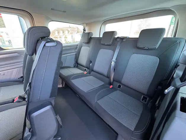 VW Caravelle 2.0 TDI 170 PS Automat 4 Motion / 9-Plätzer