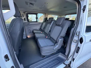 VW Caravelle 2.0 TDI 170 PS Automat 4 Motion / 9-Plätzer