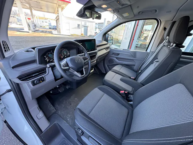 VW Caravelle 2.0 TDI 170 PS Automat 4 Motion / 9-Plätzer