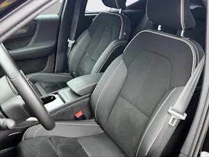 Volvo EX40 82kWh Twin Motor AWD Plus