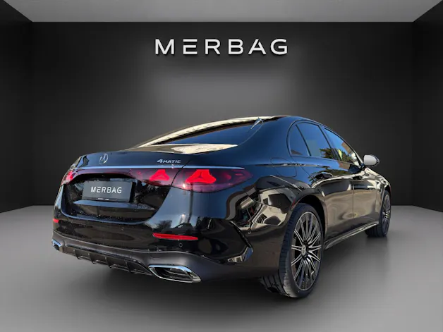 Mercedes-Benz E 220 d 4Matic 9G-Tronic