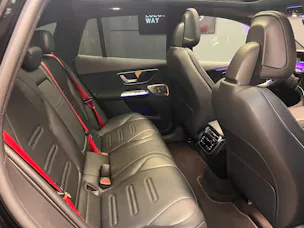 Mercedes-Benz EQE SUV AMG 43 4M - AMG / DISTRONIC / 360 Grad Kamera / Head-Up Display