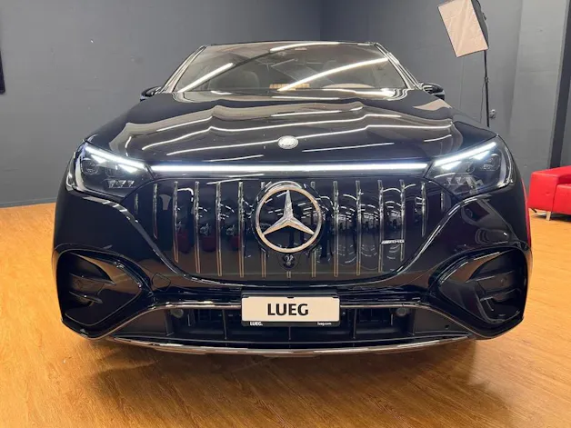 Mercedes-Benz EQE SUV AMG 43 4M - AMG / DISTRONIC / 360 Grad Kamera / Head-Up Display
