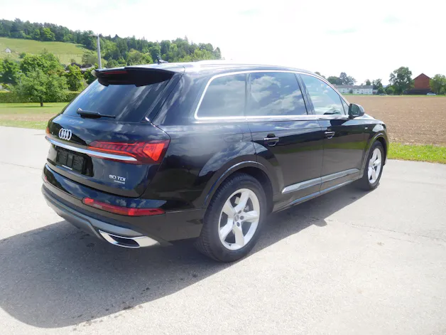 Audi Q7 50 TDI quattro S Line tiptronic
