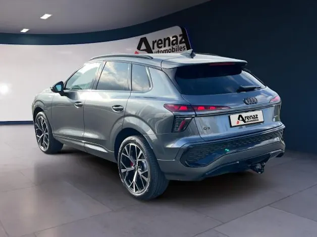 Audi Q3 SUV TFSI quattro 195 kW S tronic