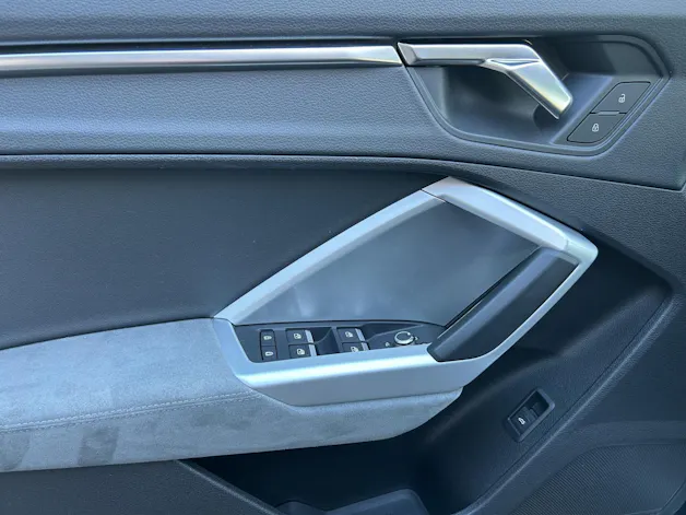Audi Q3 40 TFSI advanced quattro S-tronic