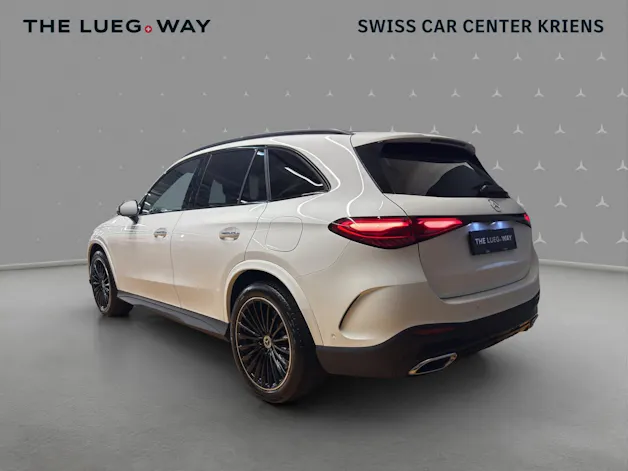 Mercedes-Benz GLC 400 e 4M - AMG / DISTRONIC / 360 Grad Kamera / Soundsystem / Sitzmemory