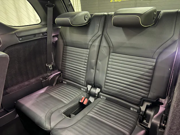 Land Rover Discovery 3.0 SDV6 HSE Luxury Automatic