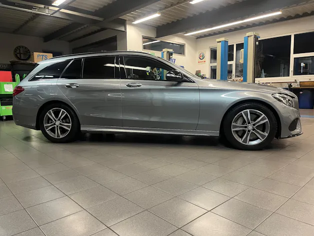 Mercedes-Benz C 250 AMG Line 7G-Tronic