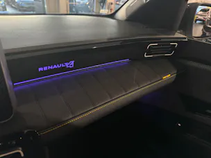 Renault R4 E-TECH ELECTRIC iconic 150PS Comfort Range
