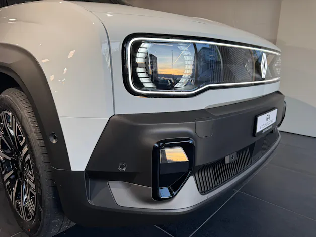 Renault R4 E-TECH ELECTRIC iconic 150PS Comfort Range
