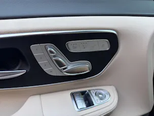 Mercedes-Benz V 300 d lang Swiss Edition 9G-Tronic